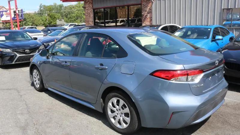 2022 Toyota Corolla LE