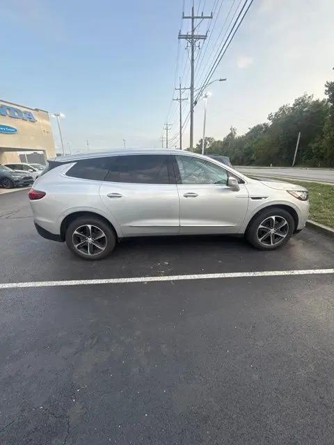 2021 Buick Enclave AWD Essence
