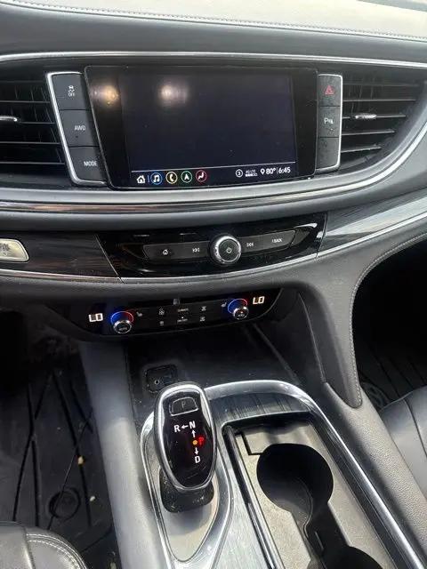 2021 Buick Enclave AWD Essence