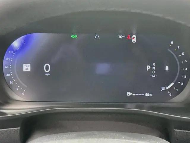 2026 Volvo XC40 Plus, B5 AWD Gas mild hybrid, Dark