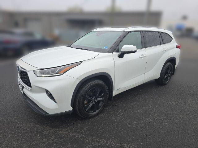 2022 Toyota Highlander Hybrid XLE Bronze Edition for sale in Richmond, VA