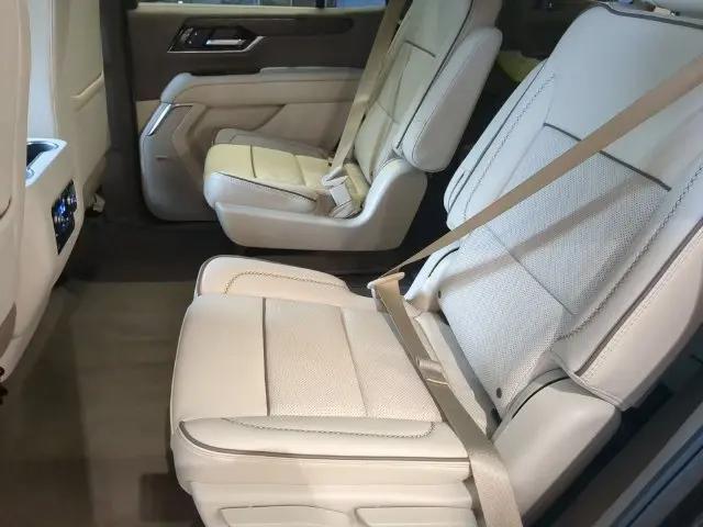2026 GMC Yukon 4WD Denali