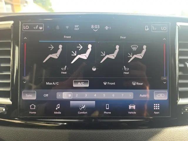 2025 Chrysler Pacifica Select