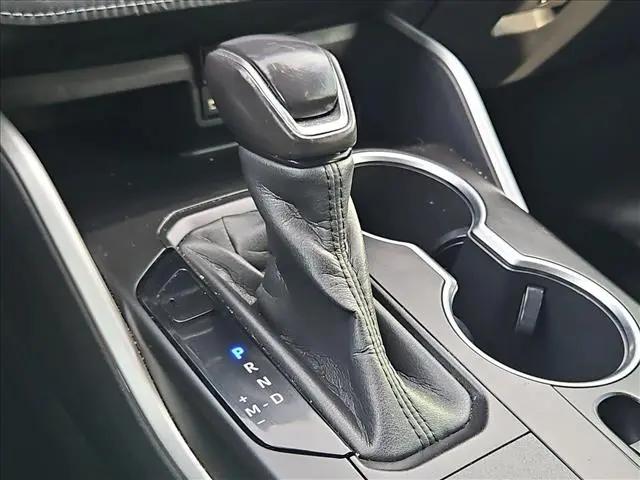 2020 Toyota Highlander LE