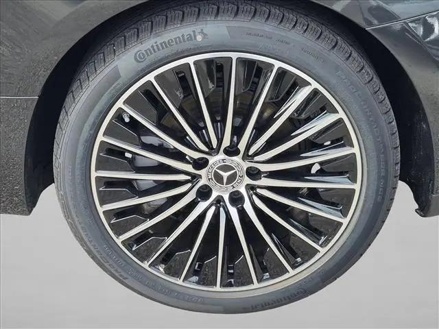 2026 Mercedes-Benz E-CLASS E 300 CLE 300