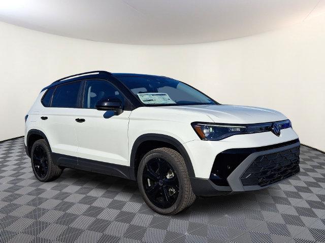 2027 Volkswagen Taos SE Black for sale in State College, PA