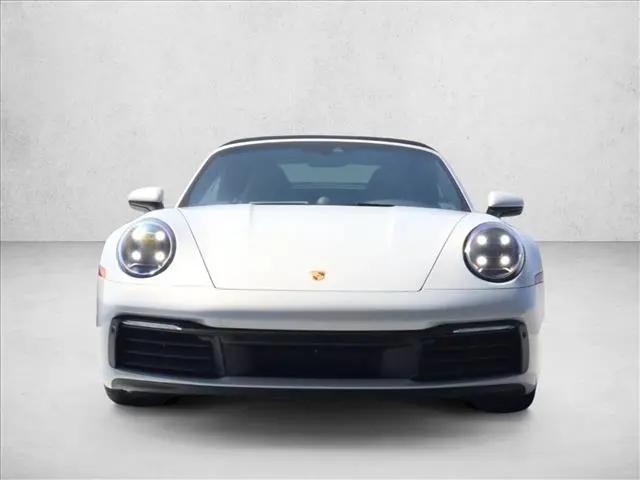 2024 Porsche 911 Carrera Cabriolet