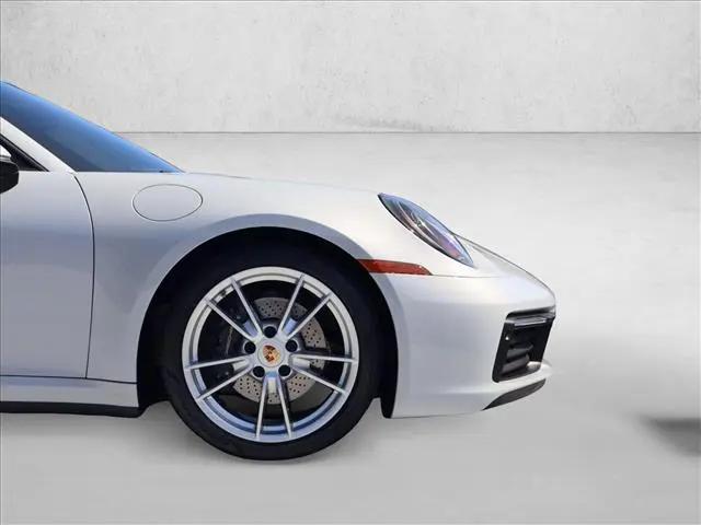 2024 Porsche 911 Carrera Cabriolet