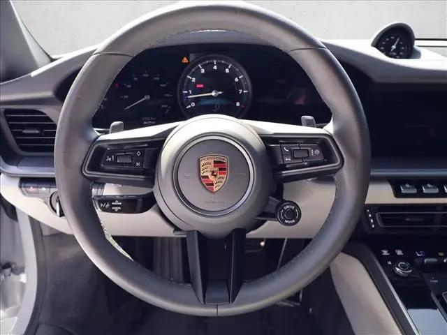2024 Porsche 911 Carrera Cabriolet