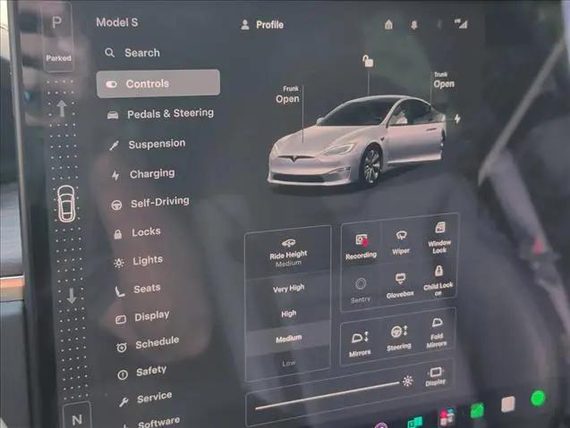 2024 Tesla Model S Long Range