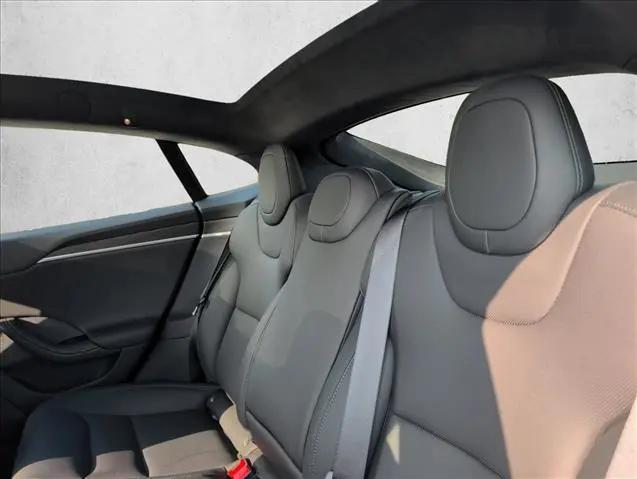2024 Tesla Model S Long Range