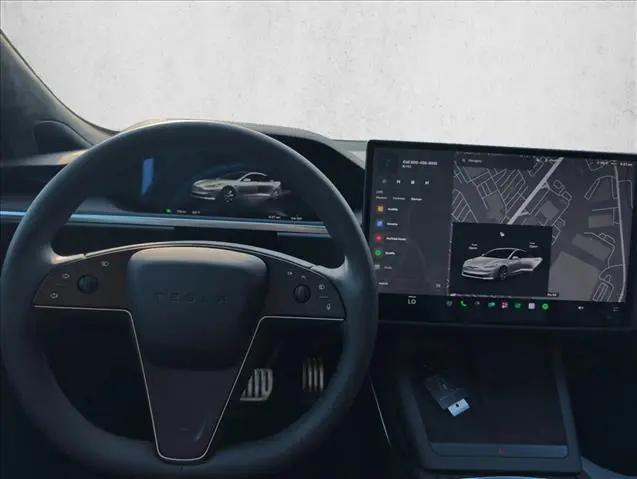2024 Tesla Model S Long Range