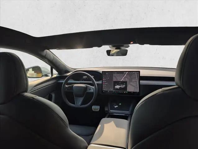 2024 Tesla Model S Long Range