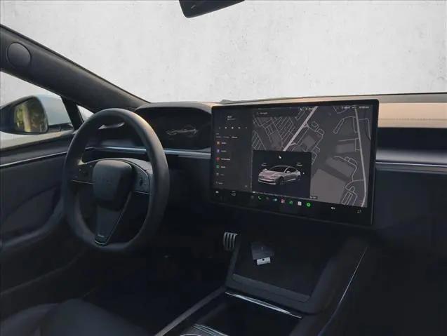 2024 Tesla Model S Long Range