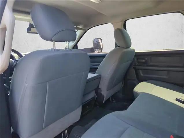 2018 Ram 3500 Tradesman Crew Cab 4x4 8 Box