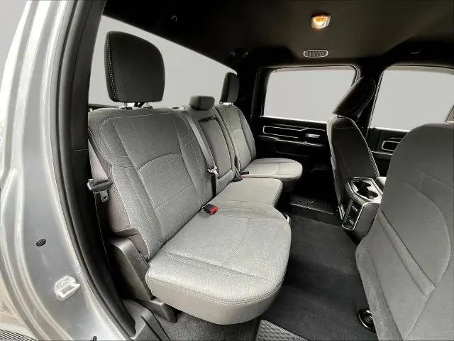 2024 Ram 3500 Big Horn Crew Cab 4x4 8 Box