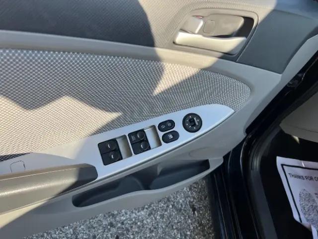 2014 Hyundai Accent GS