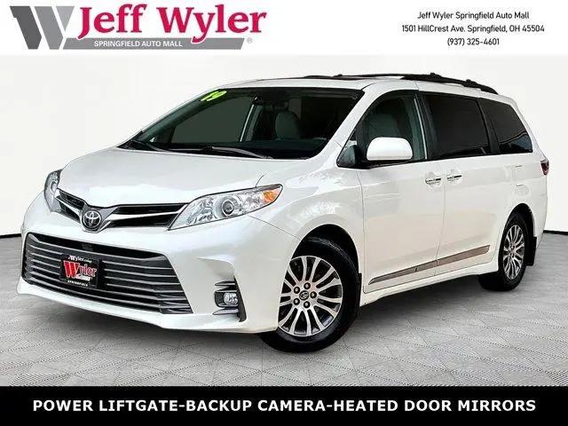2019 Toyota Sienna XLE 8 Passenger for sale in Springfield, OH