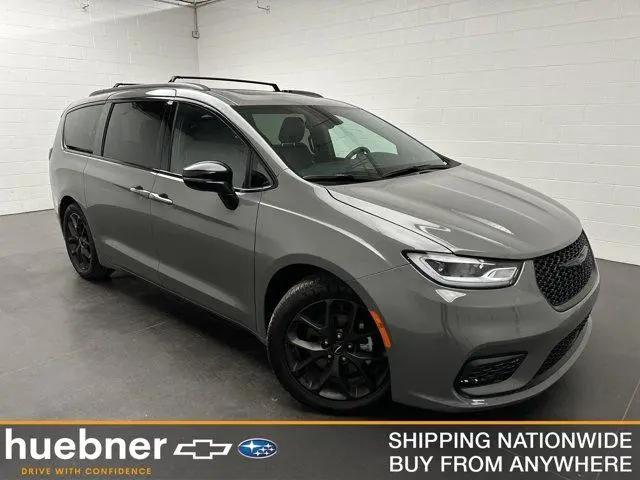 2025 Chrysler Pacifica Limited for sale in Carrollton, OH