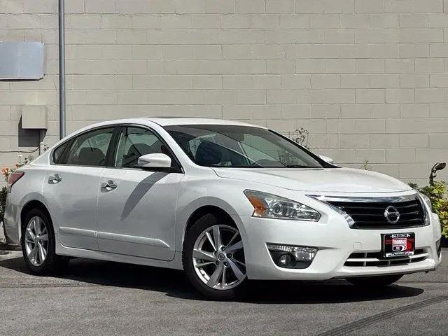 2013 Nissan Altima 2.5 SL for sale in Highland, IN