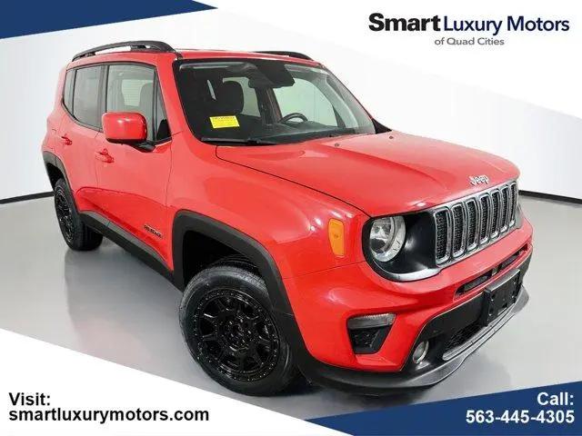 2020 Jeep Renegade Latitude 4x4 for sale in Davenport, IA