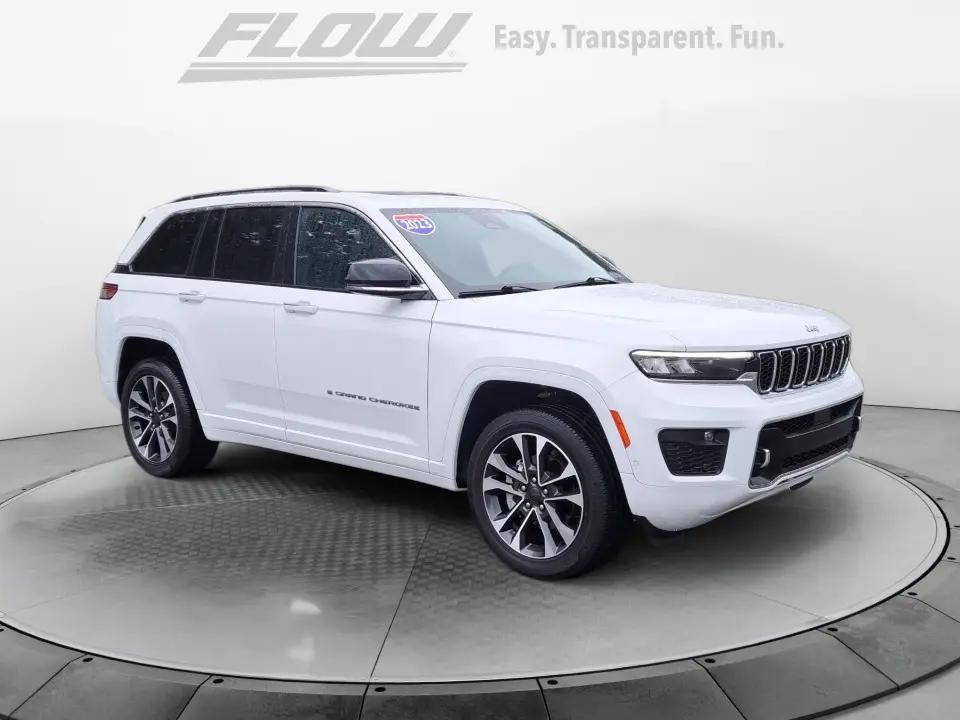 /2023 Jeep Grand-Cherokee