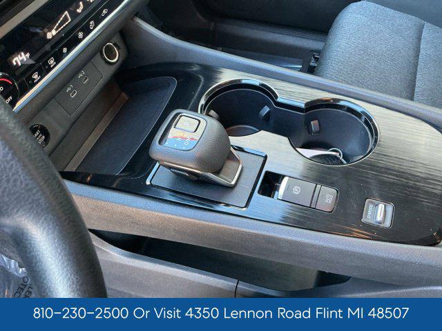2024 Nissan Rogue SV FWD