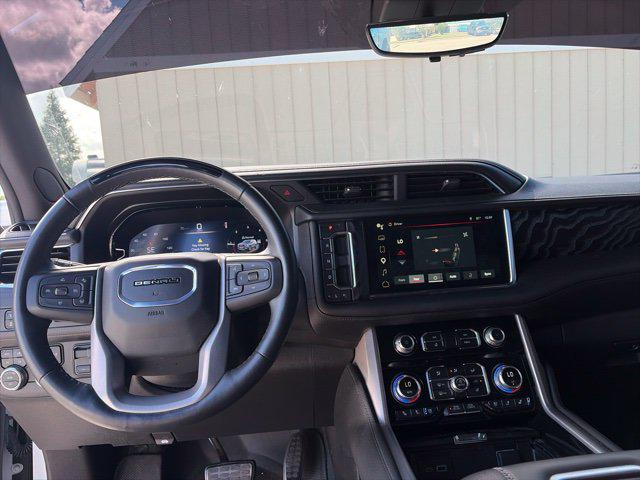 2024 GMC Yukon 4WD Denali