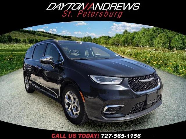 2022 Chrysler Pacifica Limited for sale in St Petersburg, FL