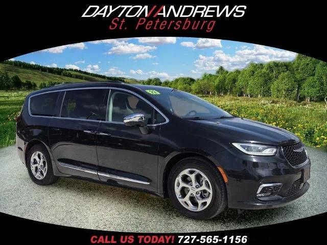 2022 Chrysler Pacifica Limited for sale in St Petersburg, FL