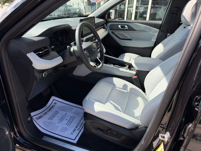 2027 Ford Explorer Platinum
