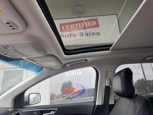 2016 Ford Edge Titanium
