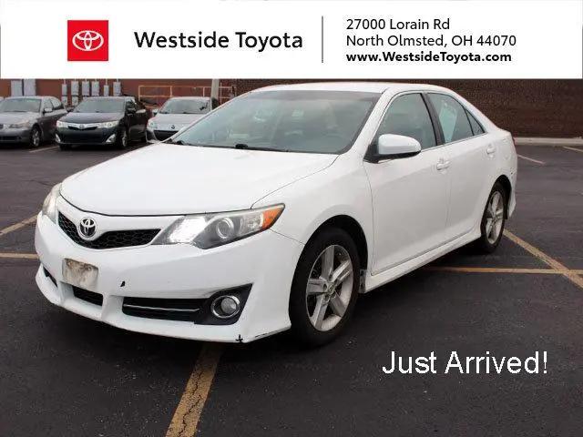 2013 Toyota Camry SE for sale in North Olmsted, OH
