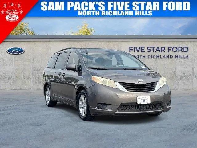 2012 Toyota Sienna LE V6 8 Passenger for sale in North Richland Hills, TX