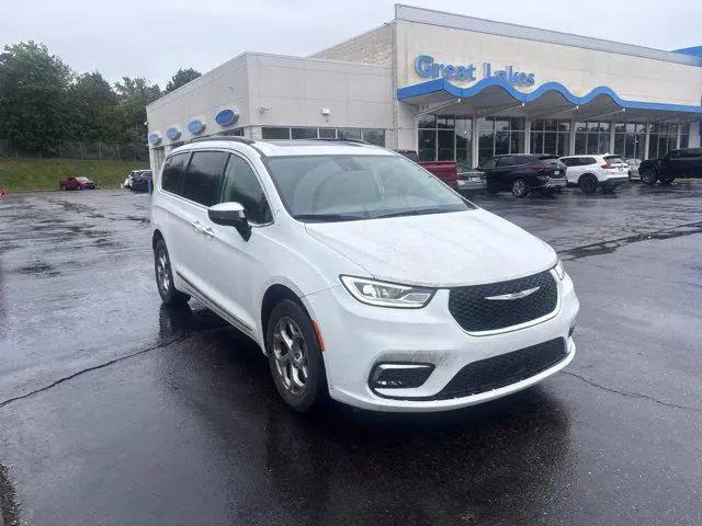 2023 Chrysler Pacifica Limited AWD for sale in Akron, OH