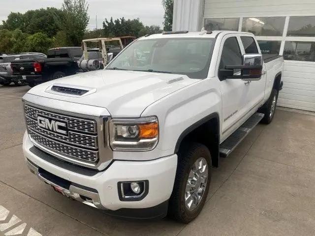 2019 GMC Sierra 2500HD Denali for sale in East Dubuque, IL
