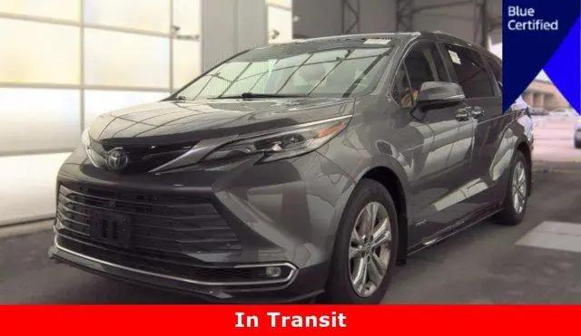 2021 Toyota Sienna Platinum for sale in Granger, IA