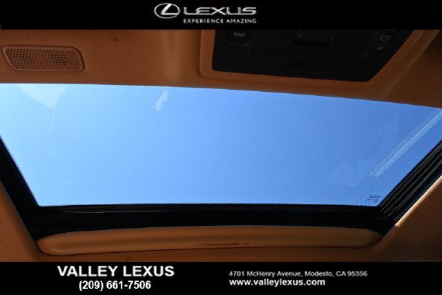 2025 Lexus ES 300h 300h