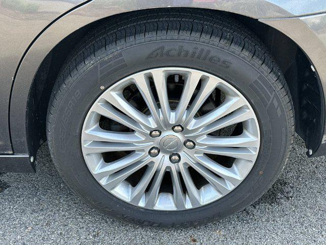2014 Chrysler 300 Base