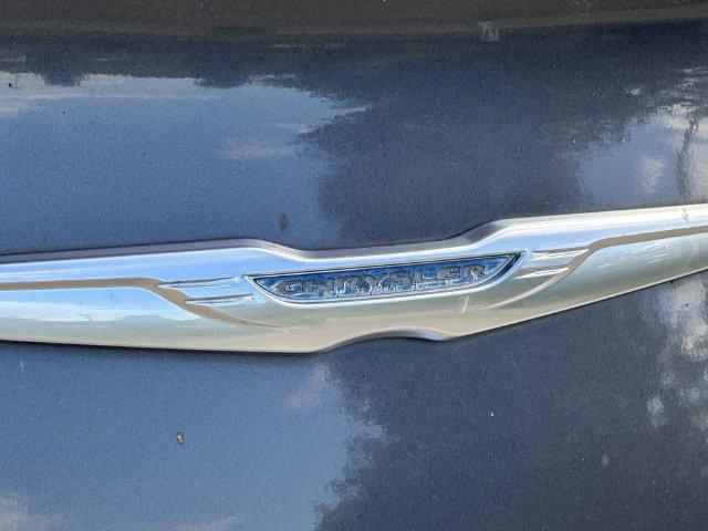 2014 Chrysler 300 Base