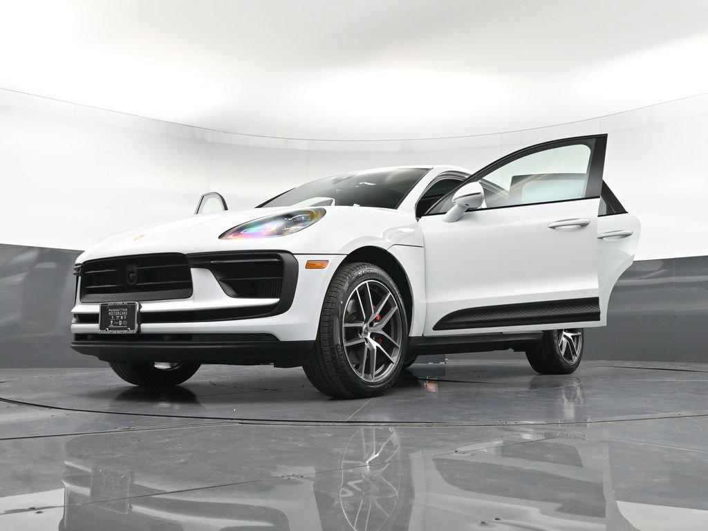 2024 Porsche Macan S