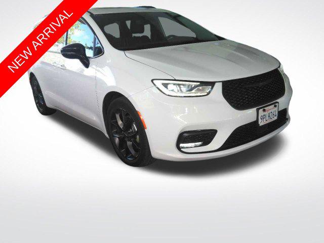 2025 Chrysler Pacifica Limited for sale in Salem, OR