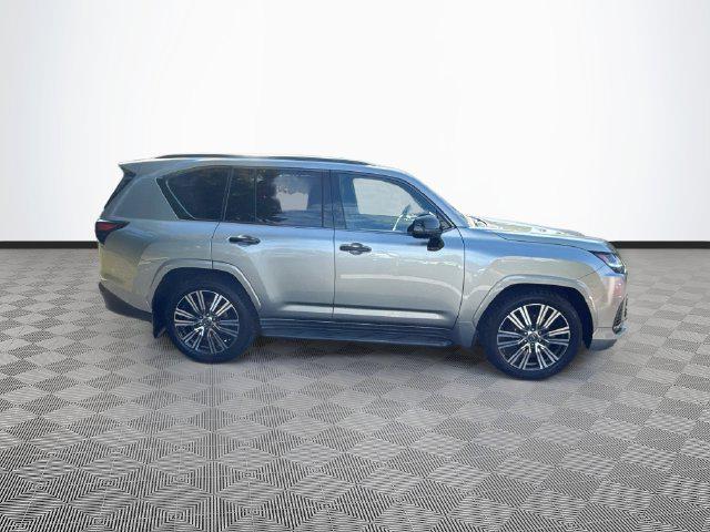 2024 Lexus LX Luxury