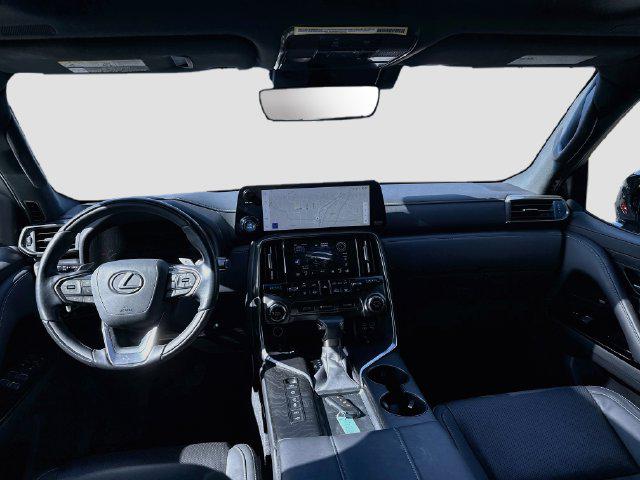 2024 Lexus LX Luxury