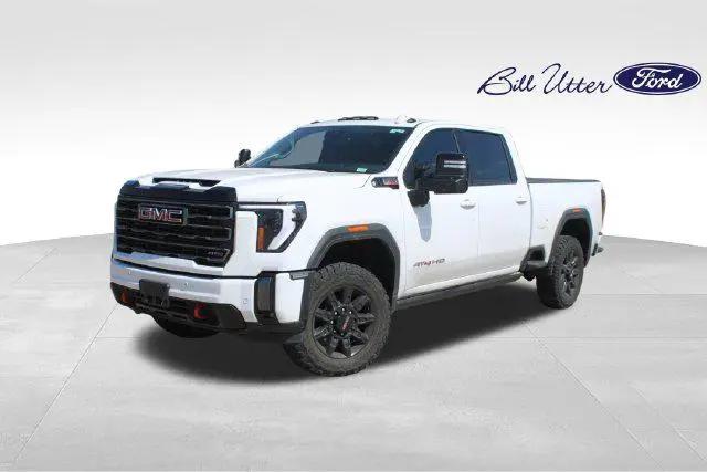 2024 GMC Sierra 2500HD 4WD Crew Cab Standard Bed AT4 for sale in Denton, TX