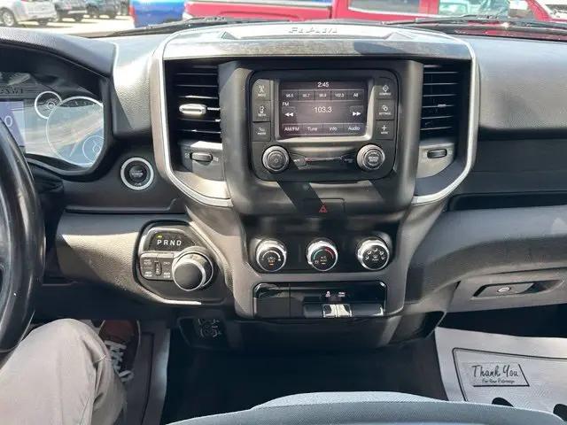 2020 Ram 1500 Big Horn Quad Cab 4x4 64 Box