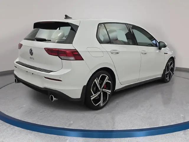 2024 Volkswagen Golf GTI 2.0T SE
