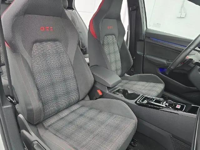 2024 Volkswagen Golf GTI 2.0T SE