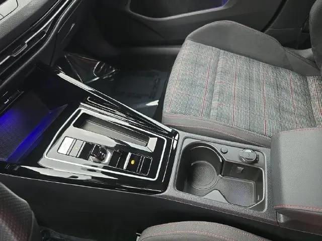 2024 Volkswagen Golf GTI 2.0T SE