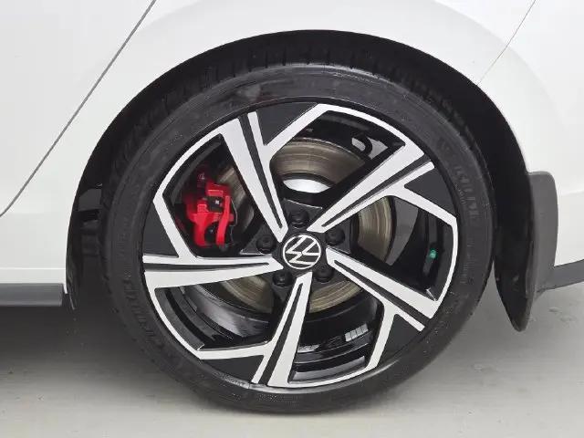 2024 Volkswagen Golf GTI 2.0T SE